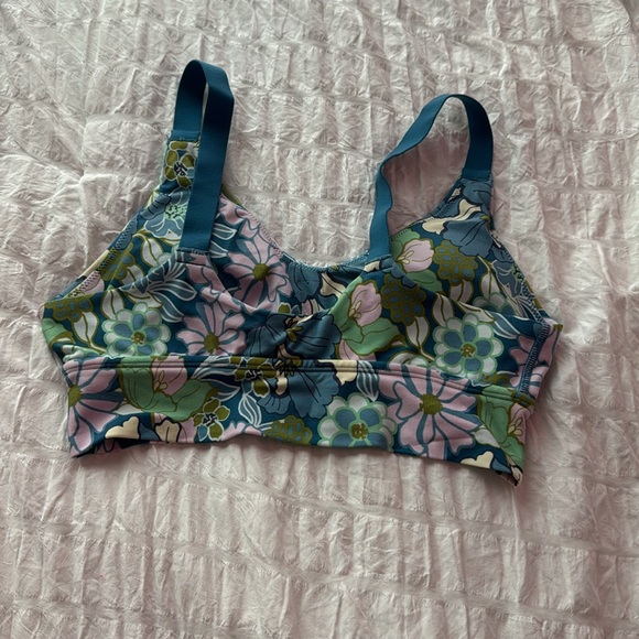Aerie workout set - Picture 3 of 5